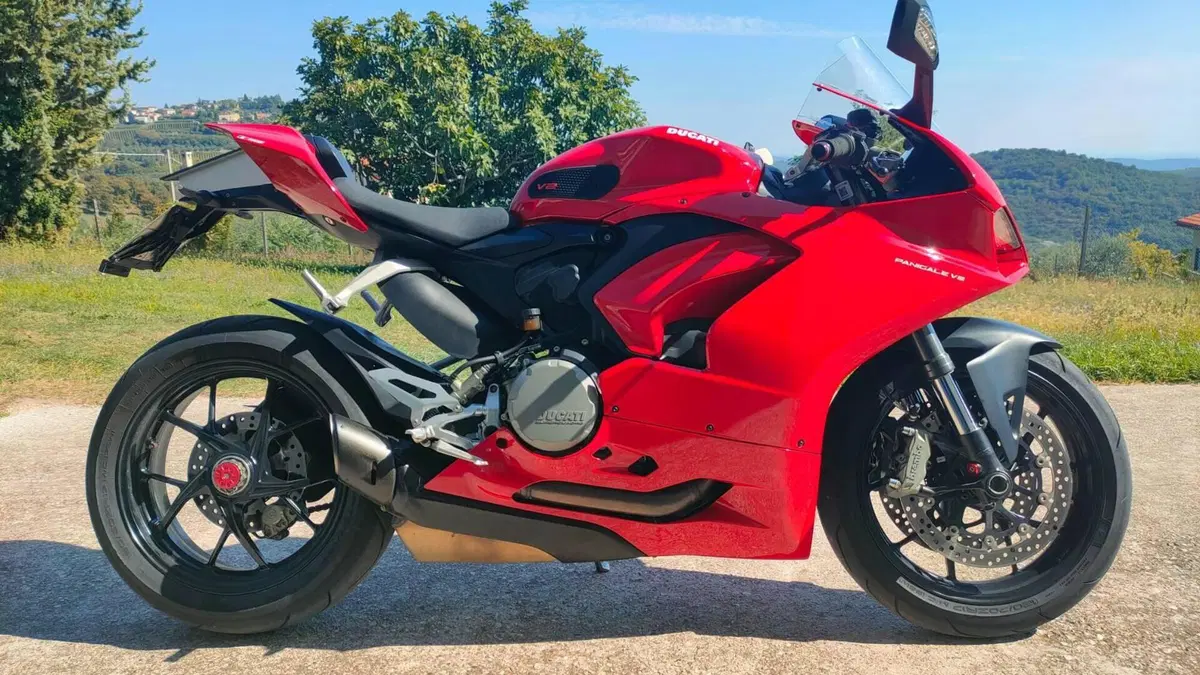 Ducati Panigale V2 (2021 - 24) 