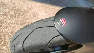 Ducati Panigale V2 (2021 - 24)  (7)