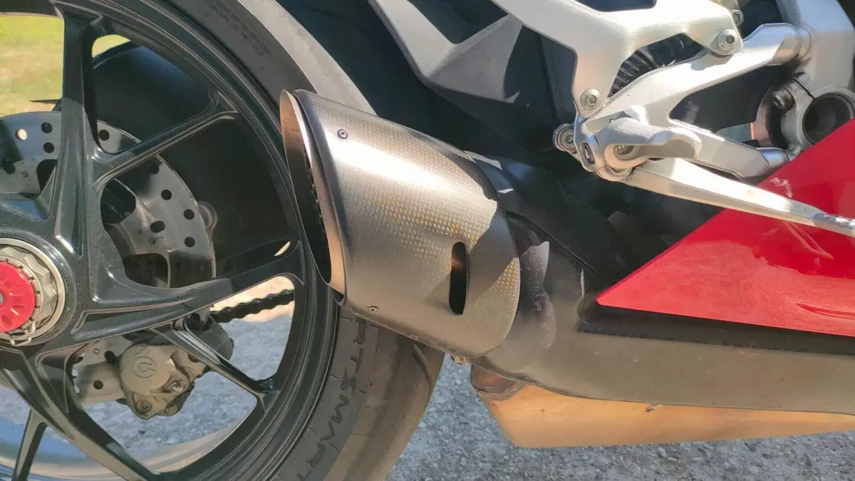 Ducati Panigale V2 (2021 - 24)  (14)