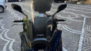 Kymco Xciting 250 (2005 - 06)  (2)