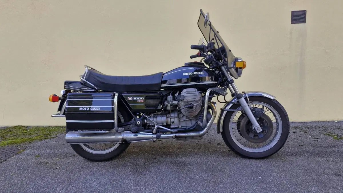 Moto Guzzi   (3)