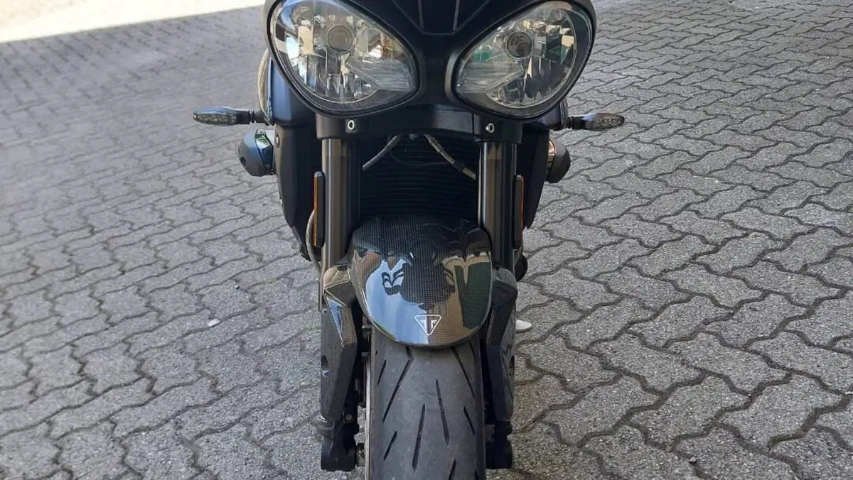 Triumph Speed Triple 1050 RS (2018 - 20)  (7)