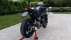 Yamaha MT-09 SP (2021 - 23)  (8)