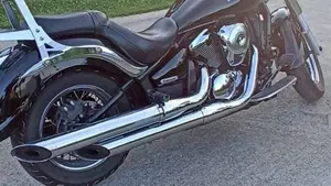 Kawasaki Vulcan VN 900 Classic (2006 - 10)  (2)