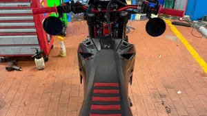 Betamotor RR 125 4T Motard LC (2018 - 20)  (5)