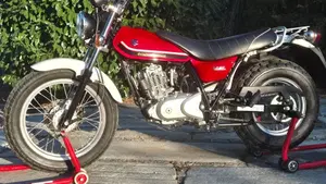 Suzuki Van Van RV 125 (2006 - 17)  (4)