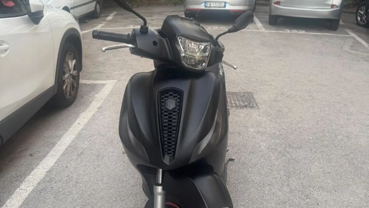 Piaggio Medley 125 S ABS (2021 - 24)  (15)