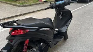 Piaggio Medley 125 S ABS (2021 - 24)  (16)