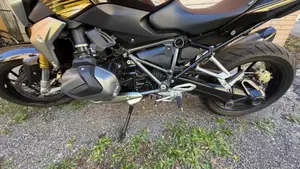 Bmw R 1250 R (2021 - 25)  (10)