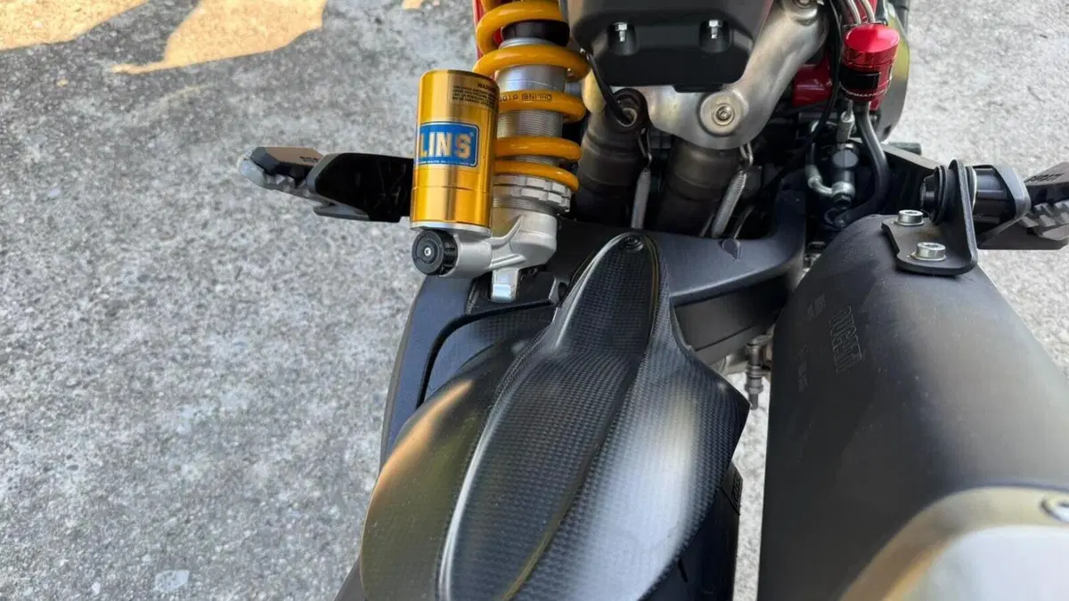 Ducati Hypermotard 939 SP (2016 - 18)  (8)