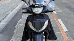 Honda SH 150 (2000 - 06)  (5)