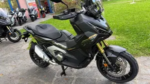 Honda X-ADV 750 Special Edition (2026 - 27)  (6)