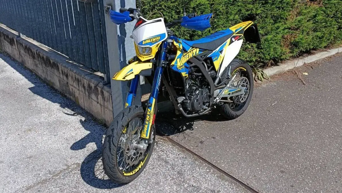 Valenti Racing SM 125 Z (2023 - 26)  (5)