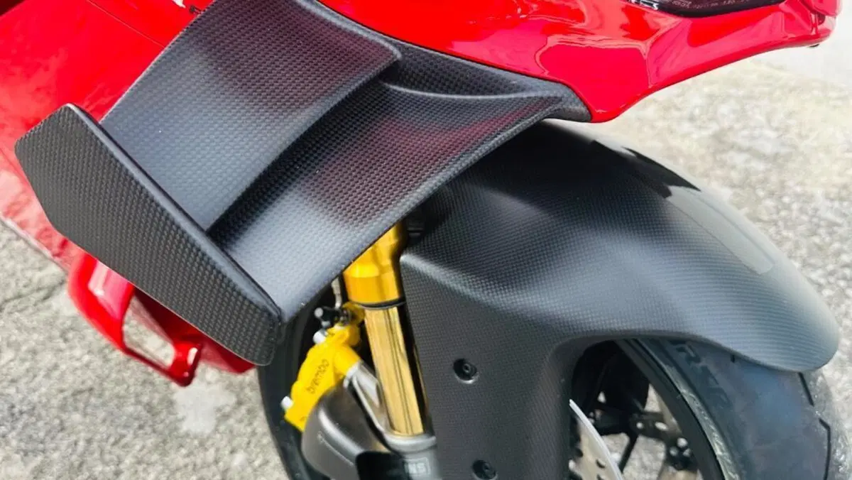 Ducati Panigale V4 R (2026)  (11)