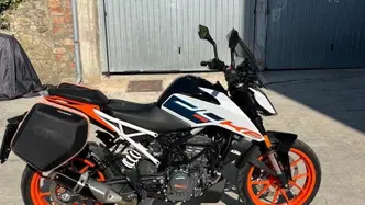 KTM 125 Duke (2021 - 23) usata