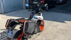KTM 125 Duke (2021 - 23)  (2)