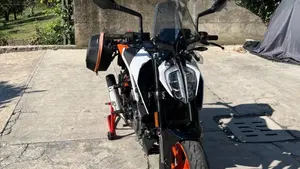 KTM 125 Duke (2021 - 23)  (3)