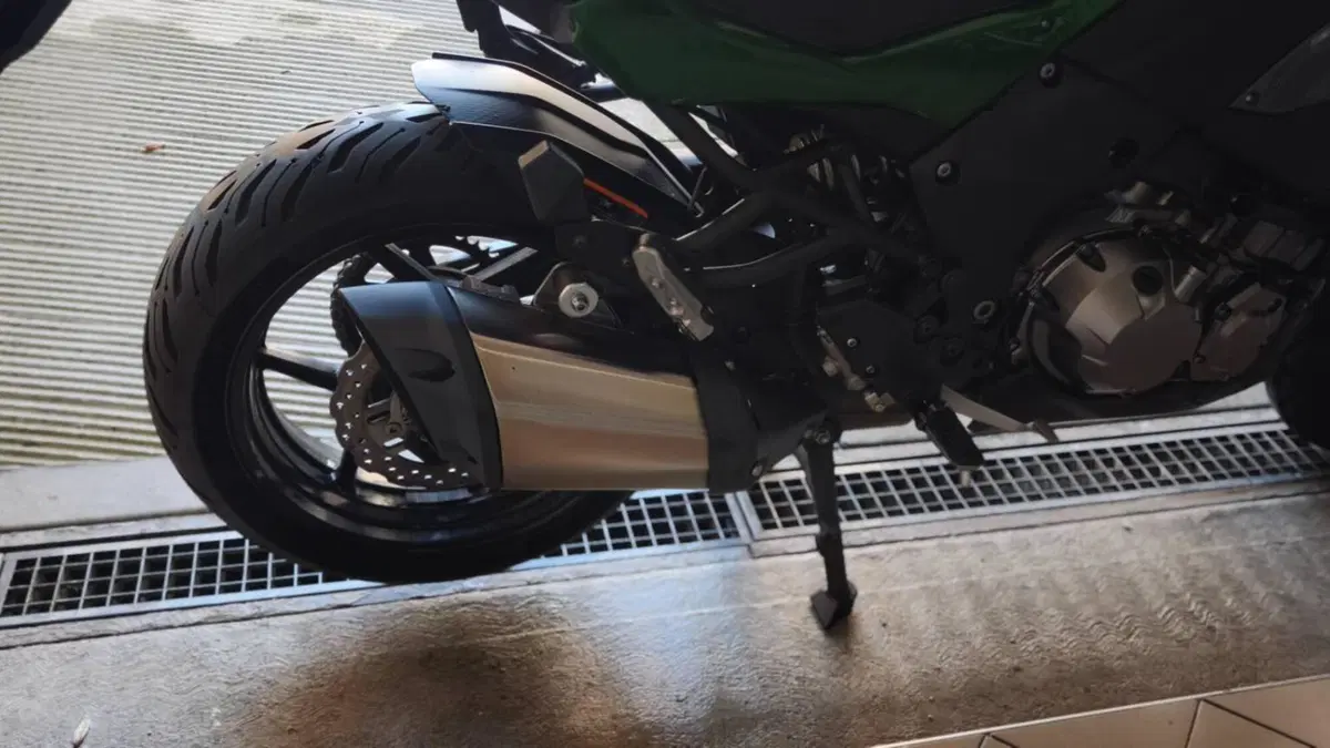 Kawasaki Versys 1000 Grand Tourer SE (2019 - 20)  (6)