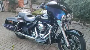 Harley-Davidson 1690 Electra Glide Ultra Limited (2010 - 13) - FLHTK  (2)