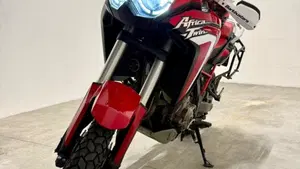 Honda Africa Twin CRF 1100L Urban (2020 - 21)  (3)