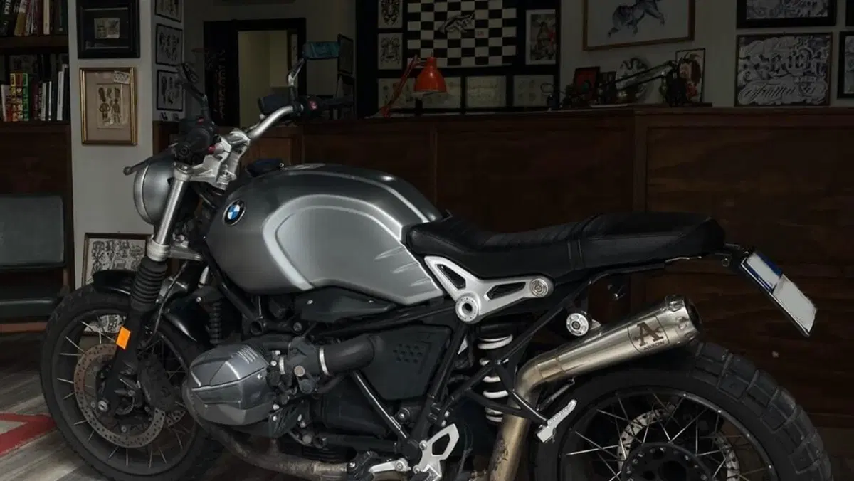 Bmw R nineT Scrambler (2021 - 24)  (2)
