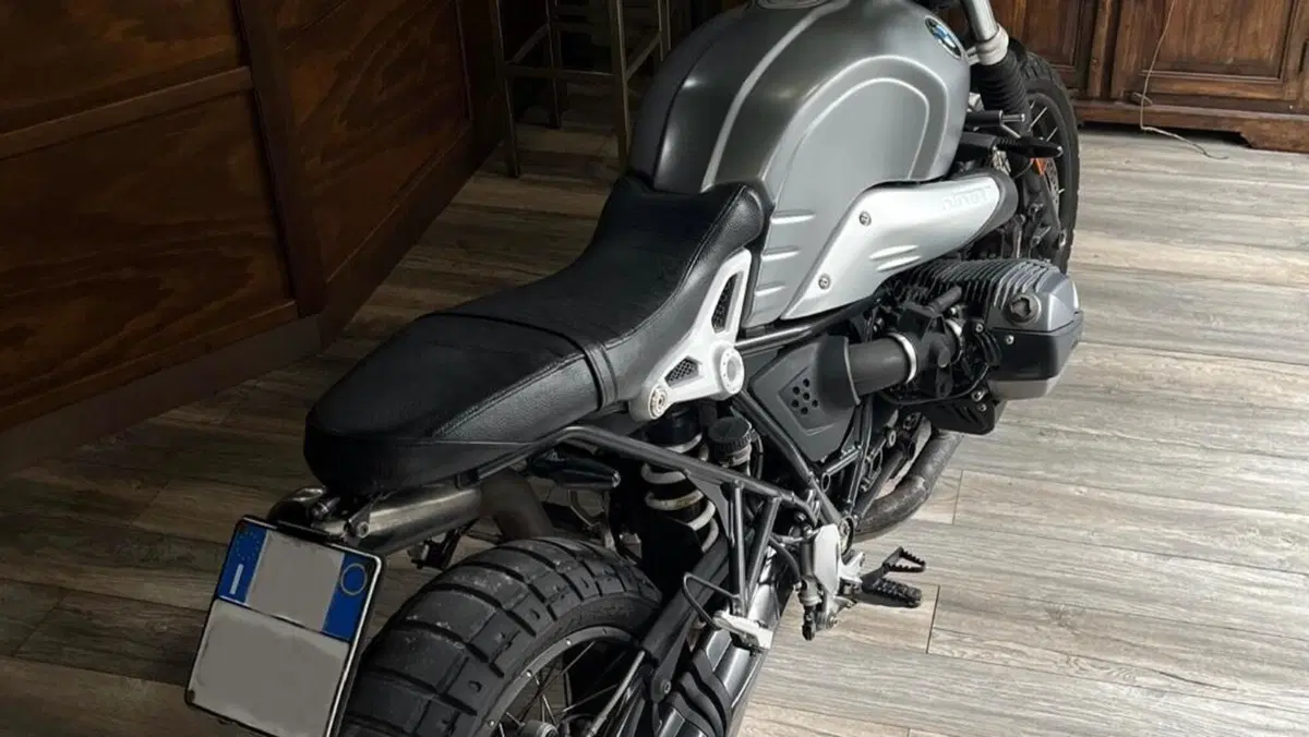 Bmw R nineT Scrambler (2021 - 24)  (8)