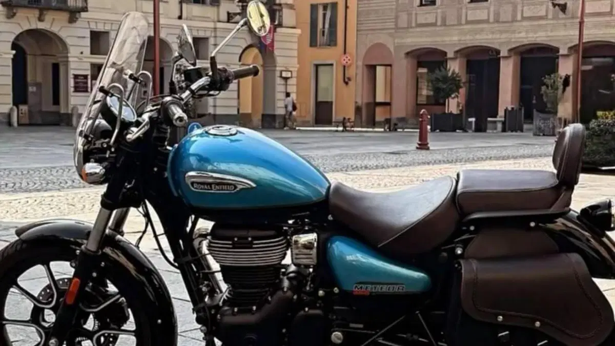 Royal Enfield Meteor 350 Aurora (2024 - 26) 