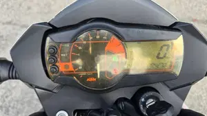 KTM 990 Supermoto R (2009 - 11)  (5)
