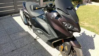 Yamaha T-Max 560 Tech Max (2022 - 24) usata