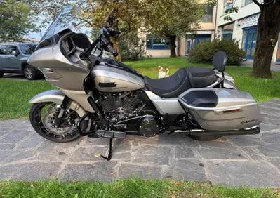Harley-Davidson CVO Road Glide (2023) - Annuncio 10122542