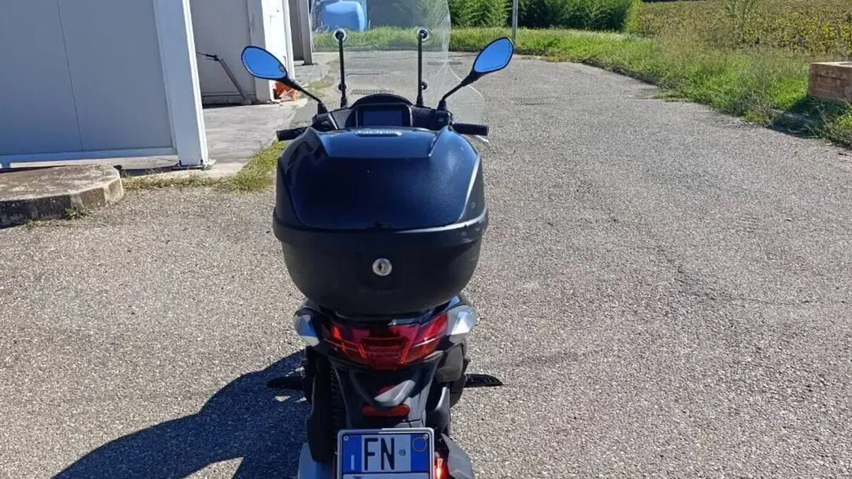 Piaggio Liberty 125 (2025 - 26)  (6)
