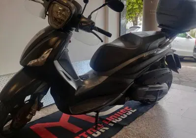 Piaggio Beverly 350 Police ABS-ASR (2018 - 20) - Annuncio 10122548