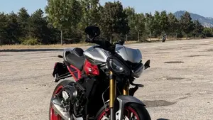 Triumph Street Triple 765 RX (2026)  (3)