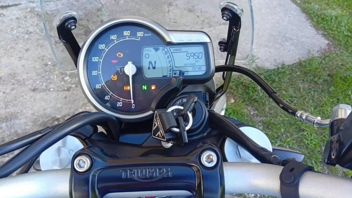 Triumph Speed 400 (2024 - 26)  (5)