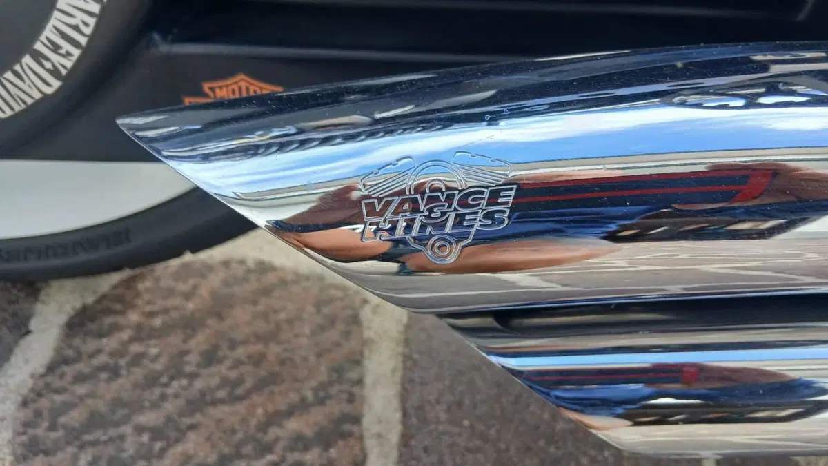 Harley-Davidson 1200 Custom (2007 - 13) - XL 1200C  (8)