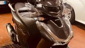 Honda SH 150i (2020 - 23)  (2)