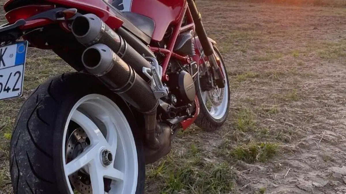 Ducati Monster S2 R (2004 - 07)  (2)