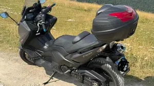 Yamaha T-Max 530 ABS (2015 - 17)  (4)