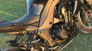 Kawasaki Z 1000 (2010 - 13)  (3)