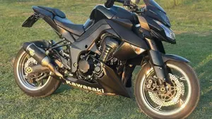 Kawasaki Z 1000 (2010 - 13)  (4)