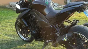 Kawasaki Z 1000 (2010 - 13)  (5)