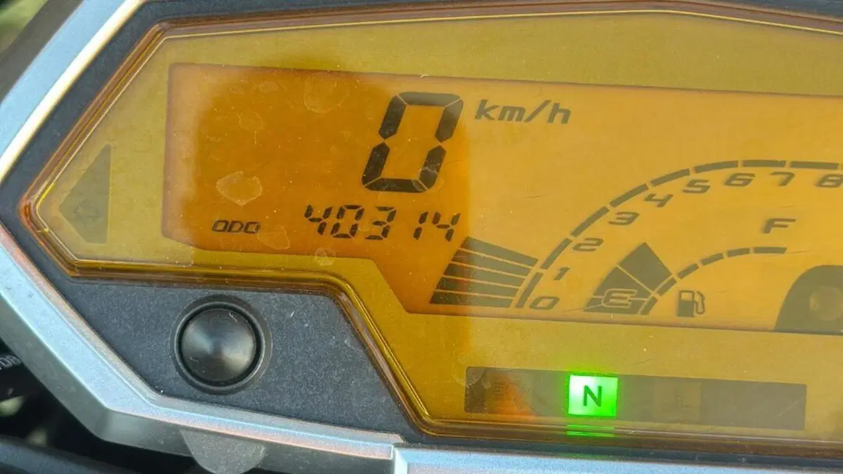 Kawasaki Z 1000 (2010 - 13)  (9)