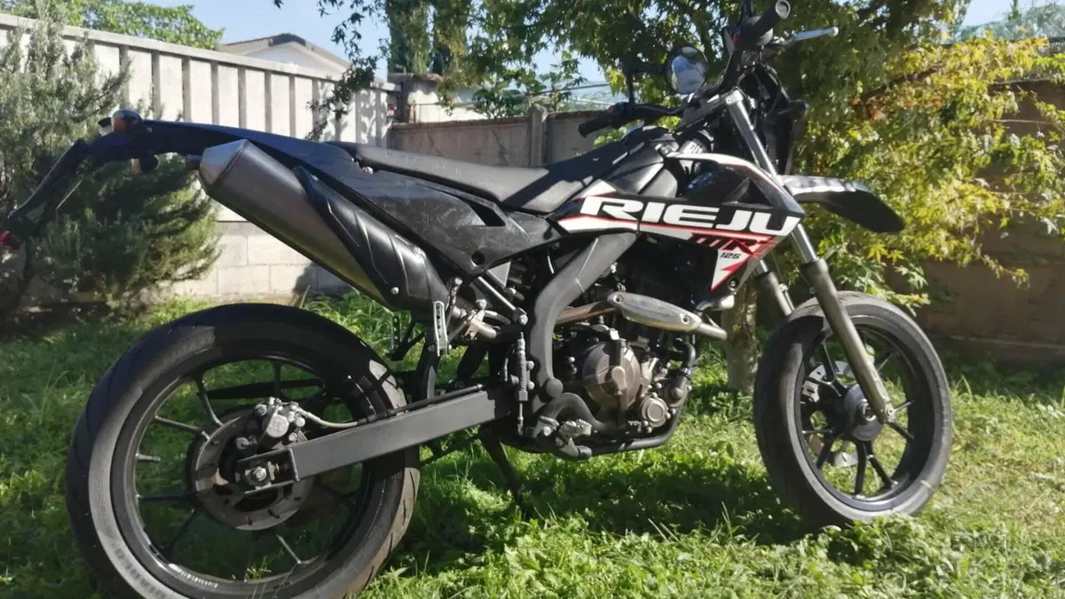 Rieju Marathon 125 LC (2021 - 23)  (5)