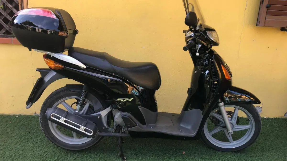 Honda SH 150 (2000 - 06) 