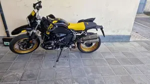 Bmw R nineT Urban GS 1200 - Edition 40 Years GS (2021)  (8)