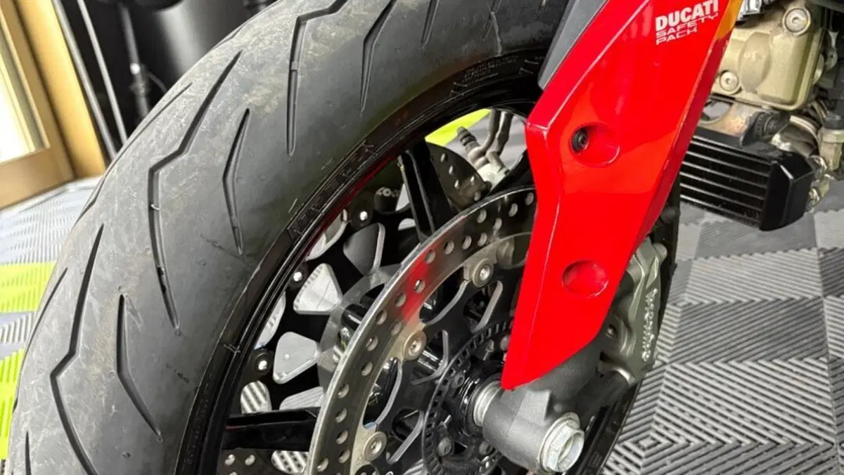 Ducati Hypermotard 950 (2022 - 25)  (9)