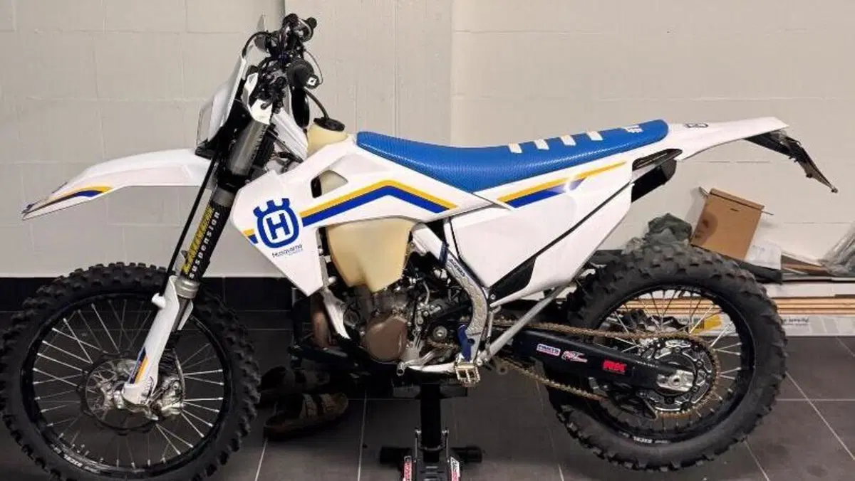 Husqvarna FE 450 Heritage (2023)  (2)