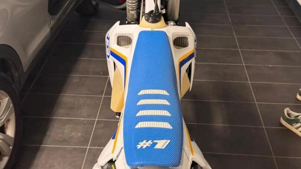 Husqvarna FE 450 Heritage (2023)  (3)