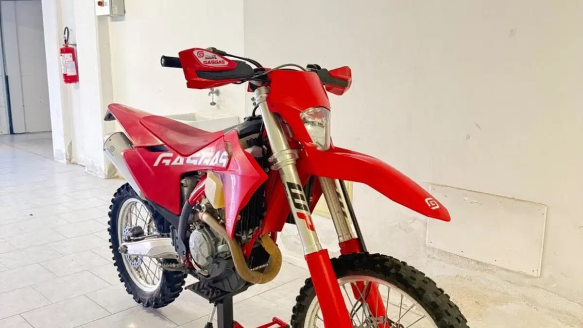 GASGAS EC 450 F (2025)  (2)