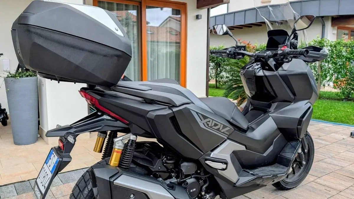 Honda ADV 350 Special Edition (2025 - 26)  (4)